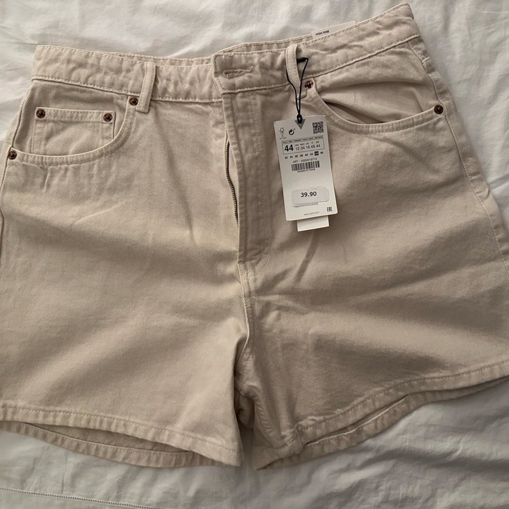 Women's Zara Shorts